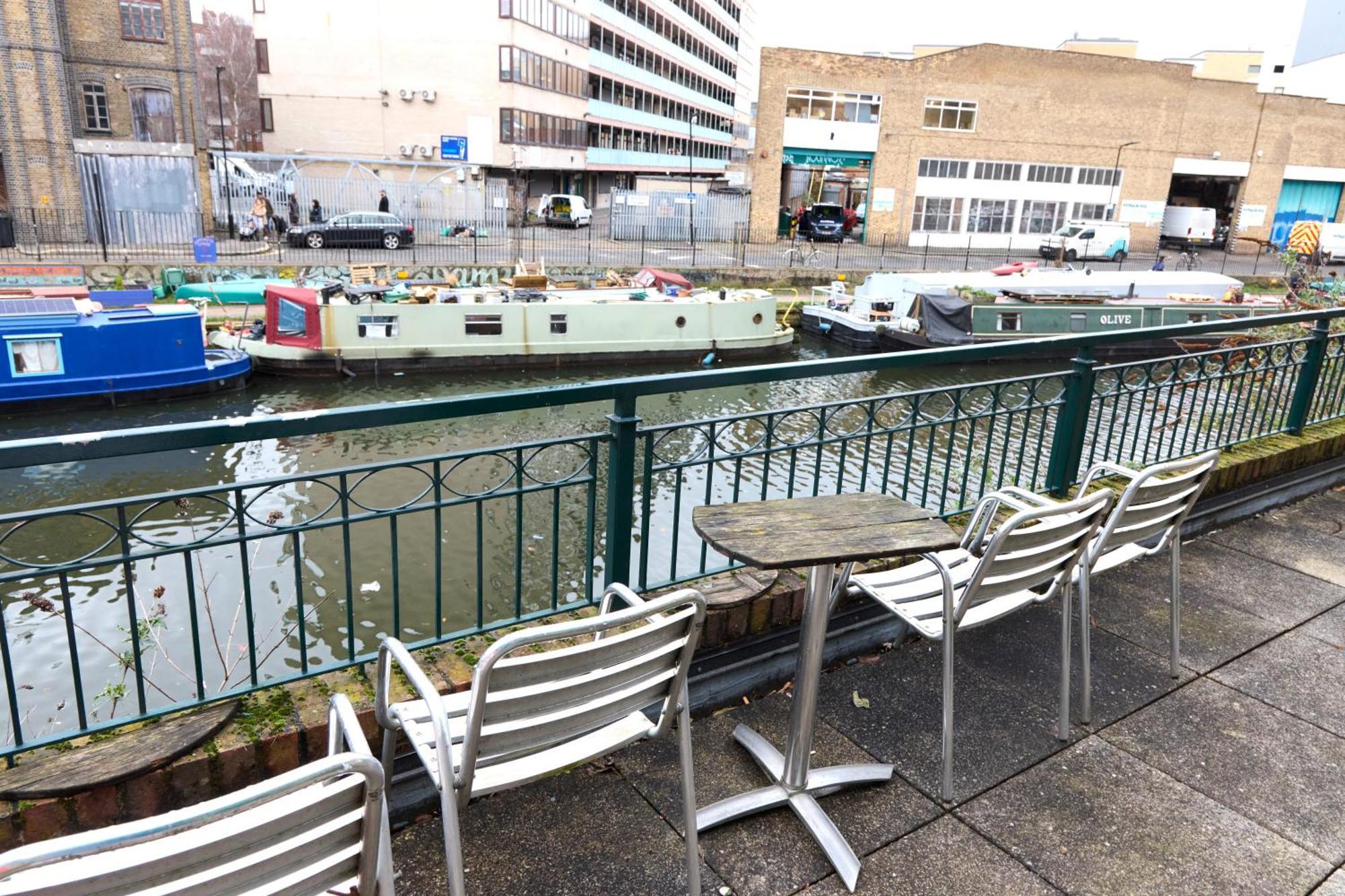 With Canal View In Broadway Market Appartamento Londra